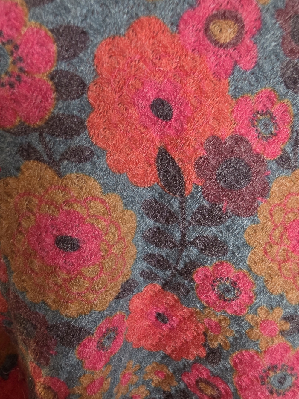 NATURAL LIFE Bright Floral Thermal Top - Picture 3 of 8